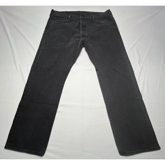 Levi's 501 Men's Straight Leg Button Fly Black Denim Jeans - Size 42x31.5 - Picture 1 of 6